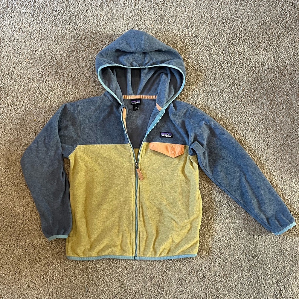 Patagonia full zip fleece